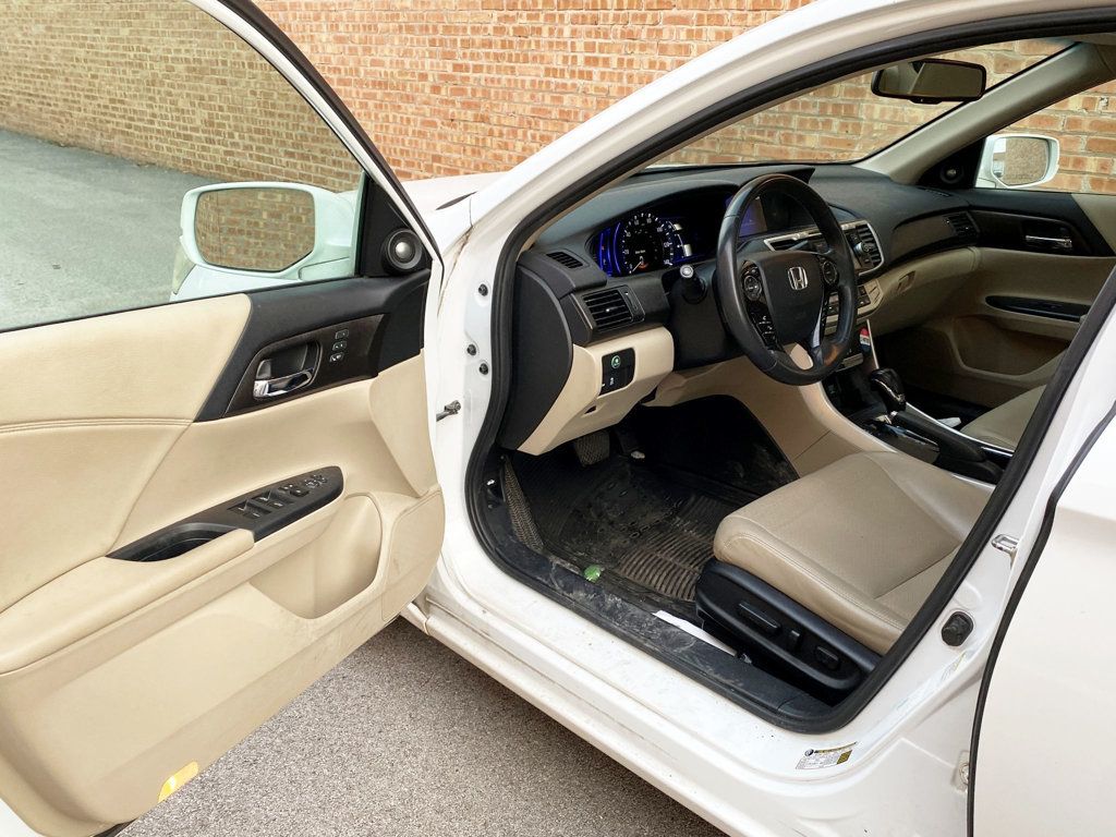 2014 Honda Accord Hybrid 4dr Sedan EX-L - 22990873 - 6