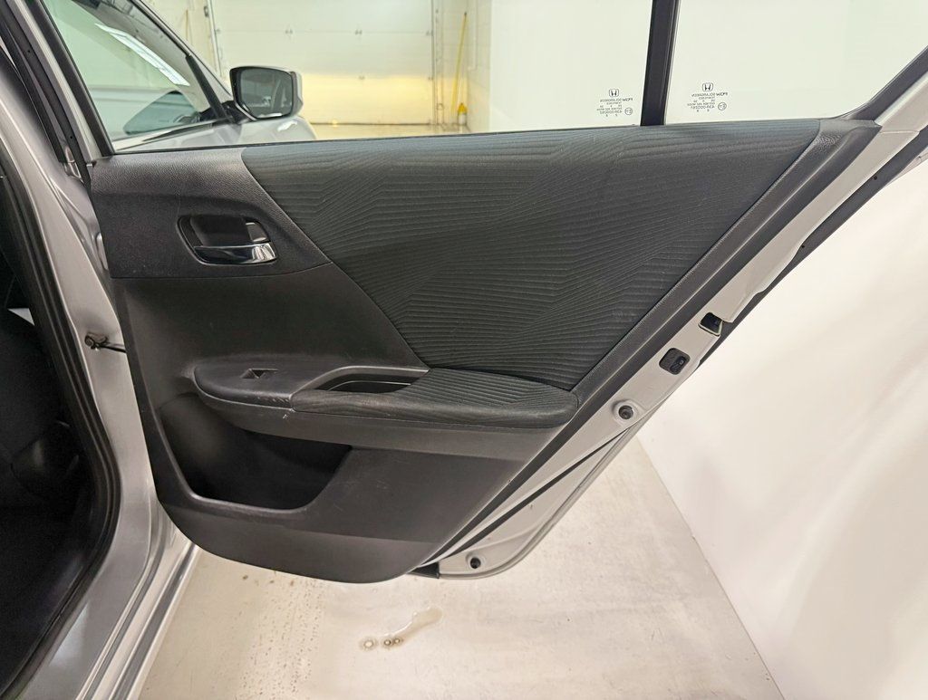 2014 Honda Accord Sedan 4dr I4 CVT LX - 22953992 - 33