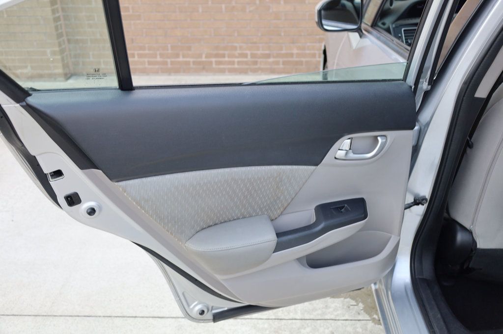 2014 Honda Civic EX photo 17