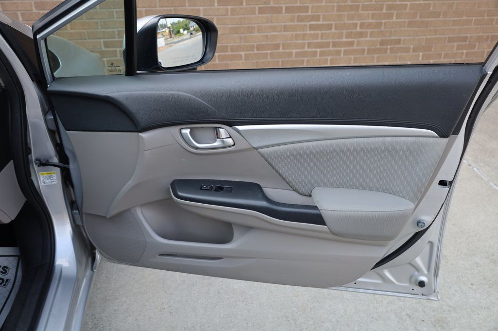 2014 Honda Civic EX photo 25