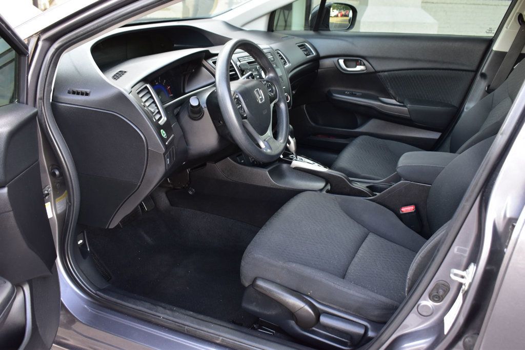 2014 Honda Civic Sedan 4dr CVT LX - 23040882 - 15