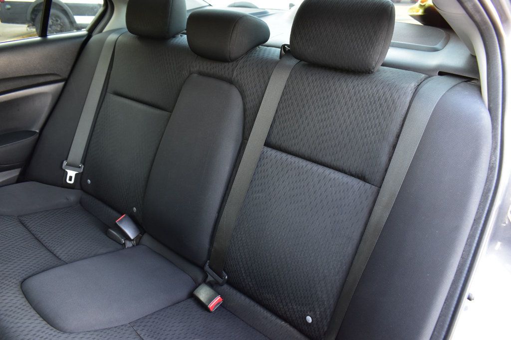 2014 Honda Civic Sedan 4dr CVT LX - 23040882 - 21