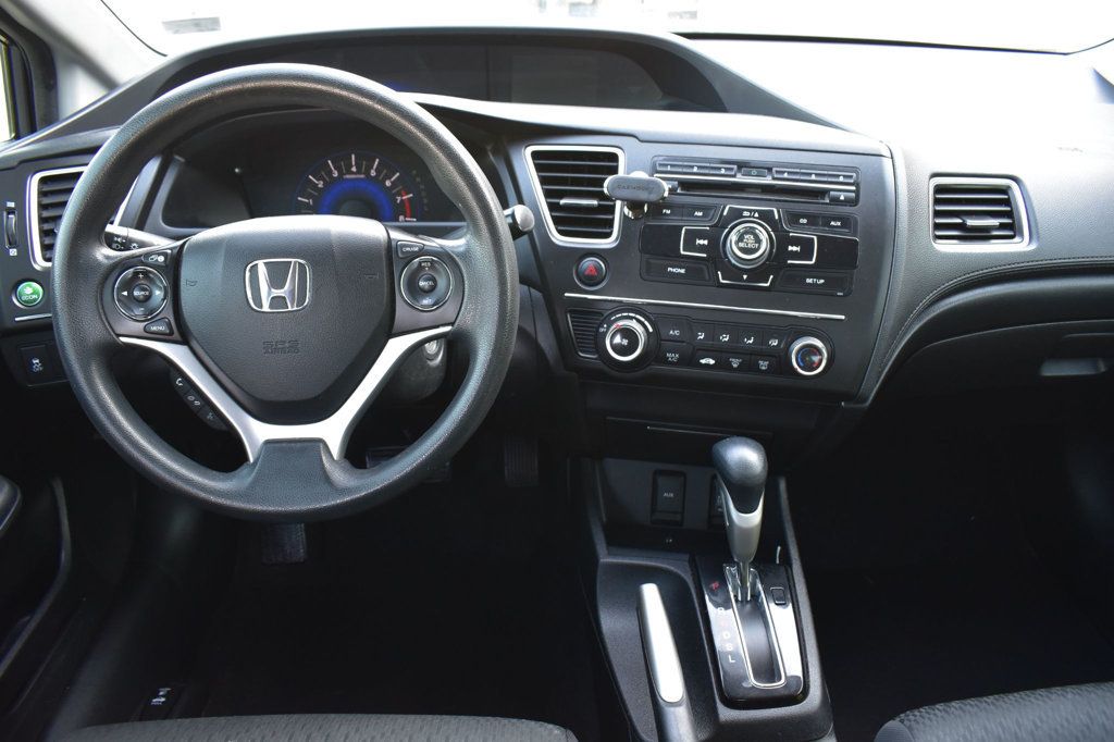 2014 Honda Civic Sedan 4dr CVT LX - 23040882 - 26