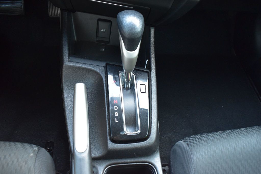 2014 Honda Civic Sedan 4dr CVT LX - 23040882 - 33