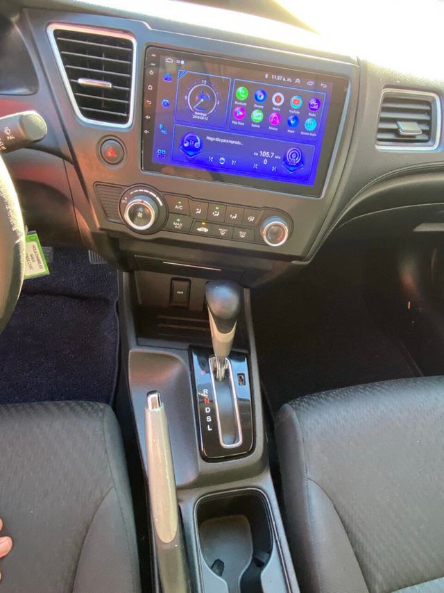 2014 Honda Civic Sedan 4dr CVT LX - 22948516 - 9