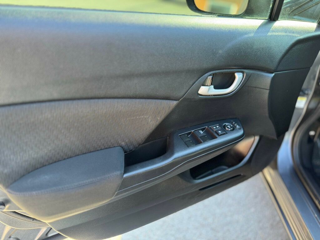 2014 Honda Civic Sedan 4dr CVT LX - 22940143 - 10