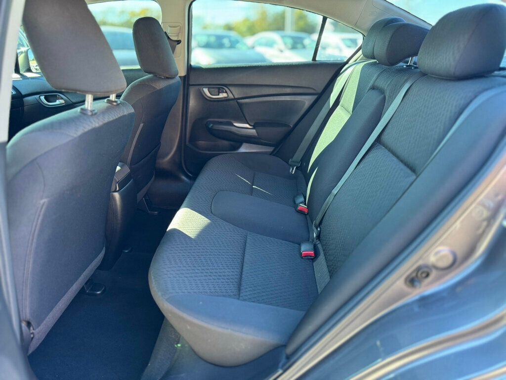 2014 Honda Civic Sedan 4dr CVT LX - 22940143 - 18