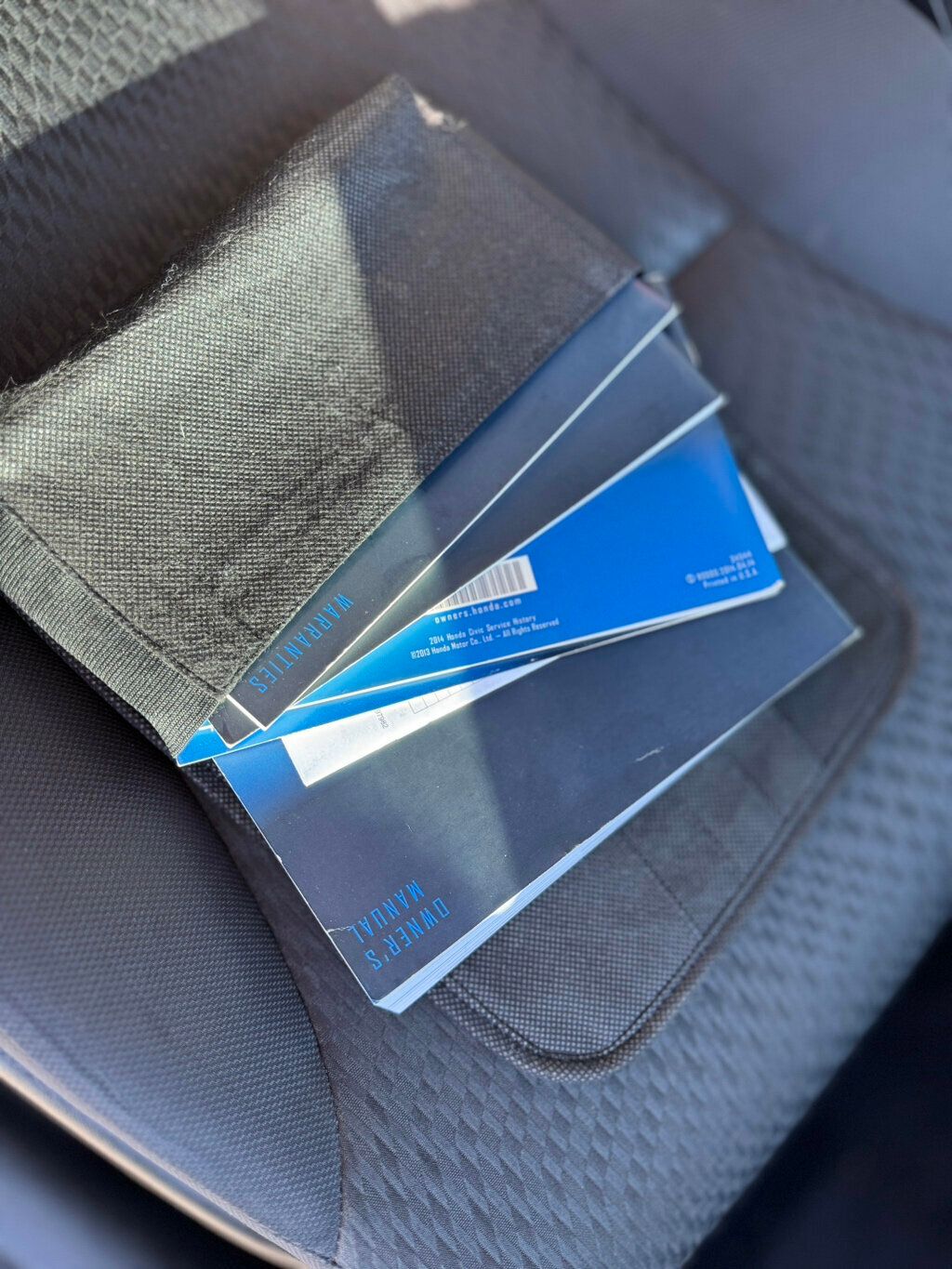 2014 Honda Civic Sedan 4dr CVT LX - 22940143 - 28