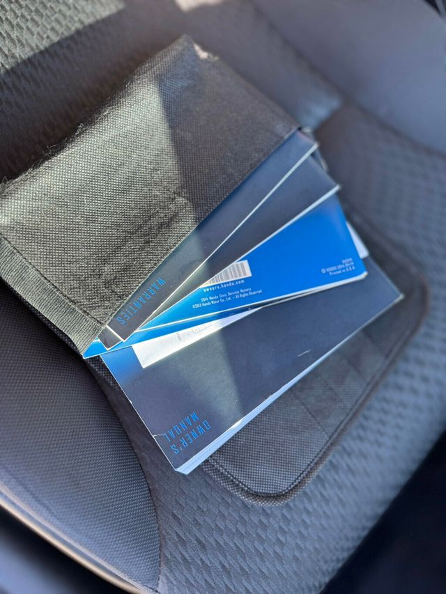 2014 Honda Civic Sedan 4dr CVT LX - 22940143 - 28