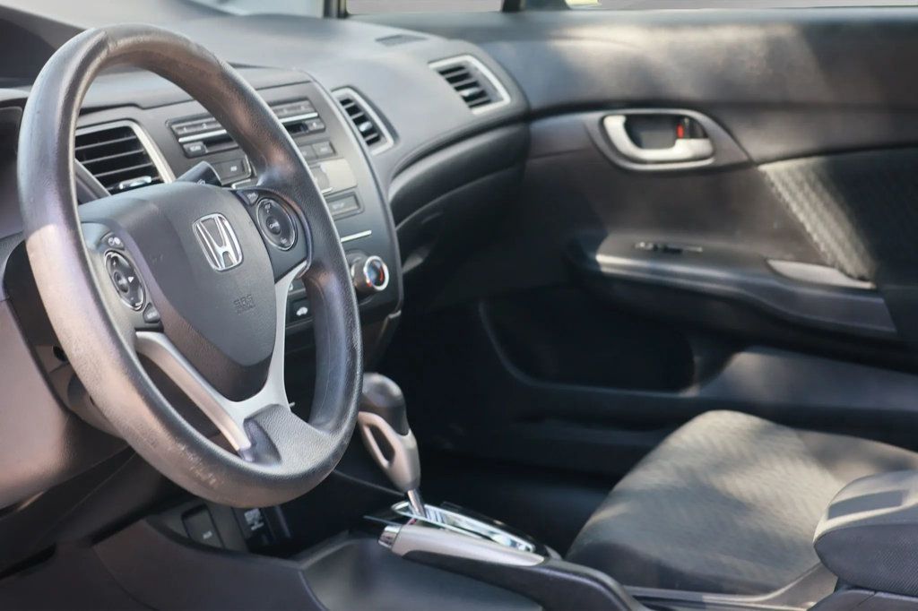 2014 Honda Civic Sedan 4dr CVT LX - 23036809 - 8
