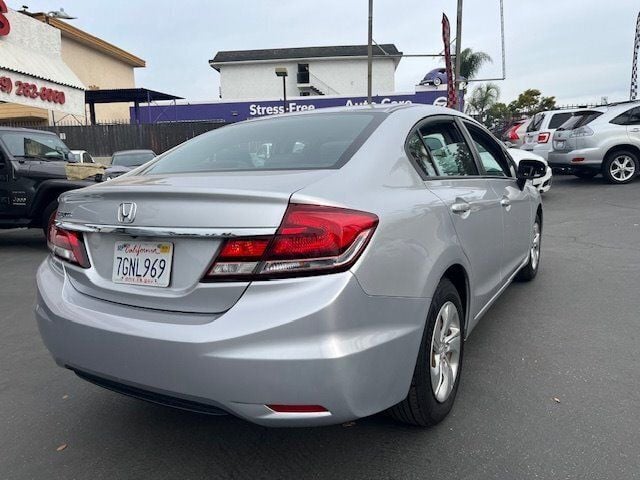 2014 Honda Civic Sedan 4dr CVT LX - 22706940 - 6