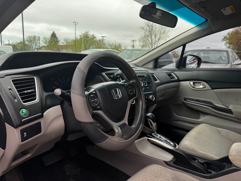2014 Honda Civic Sedan 4dr CVT LX - 23019441 - 8
