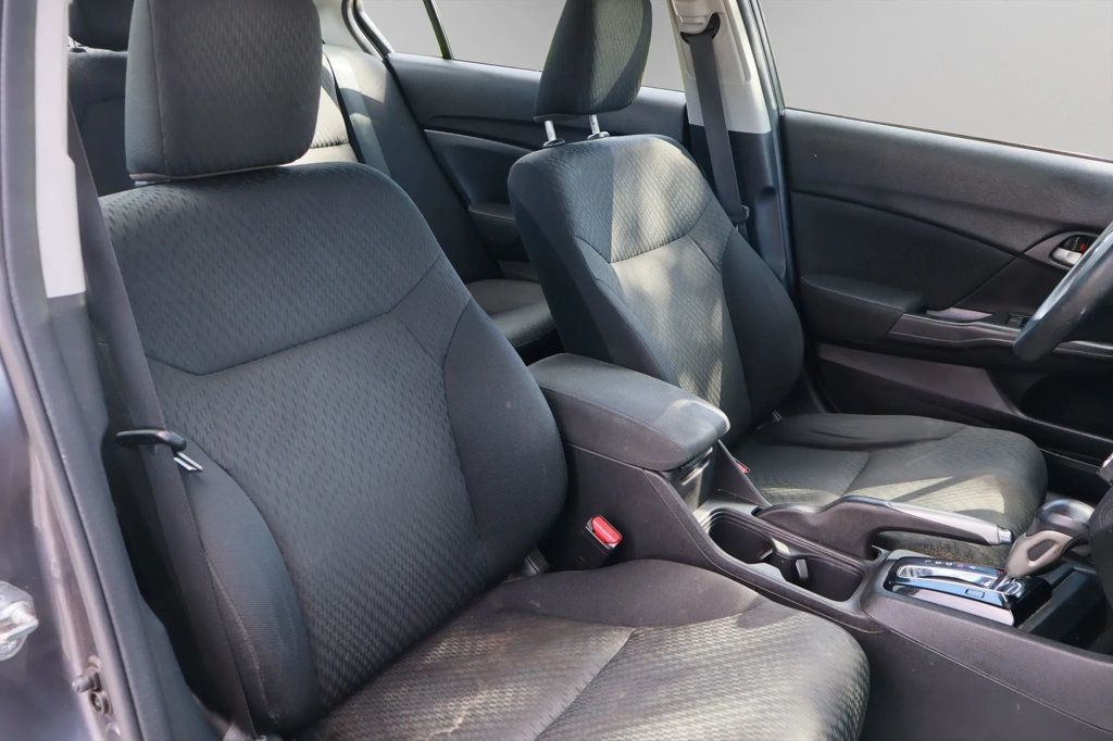 2014 Honda Civic LX photo 25