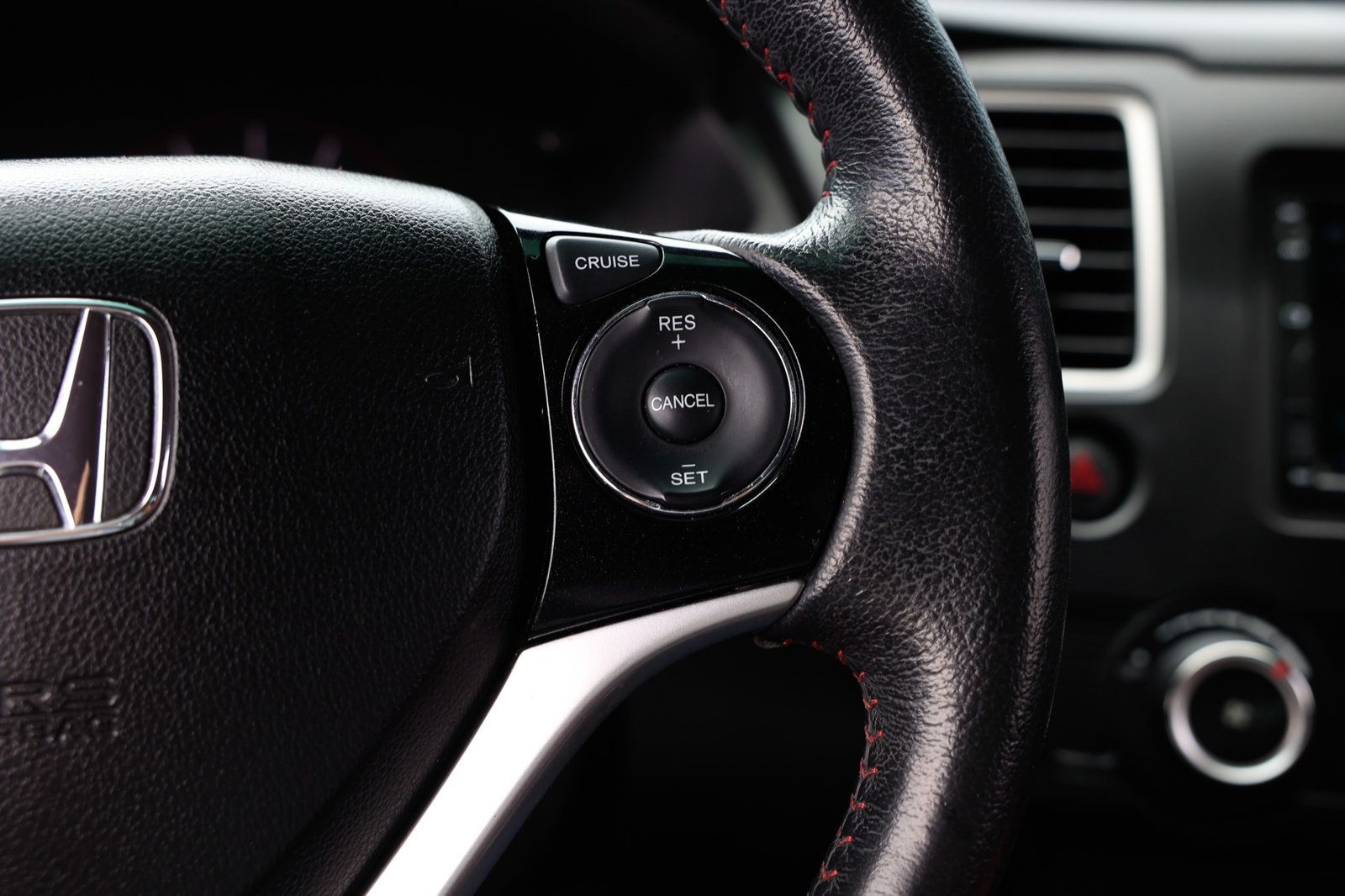 2014 Honda Civic Si photo 28