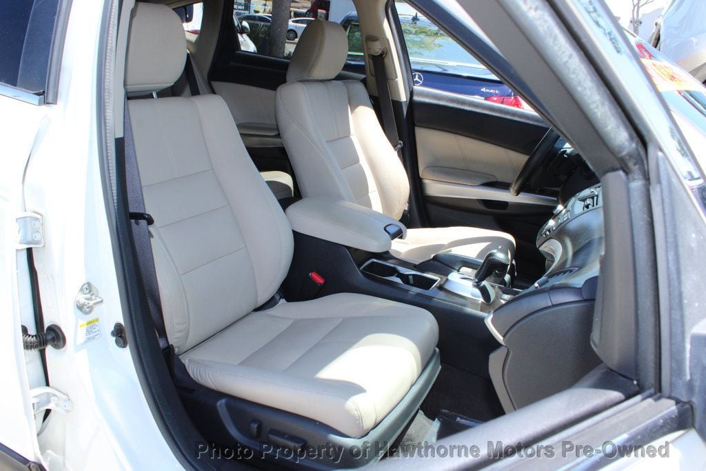 2014 Honda Crosstour 2WD V6 5dr EX-L - 23039538 - 10