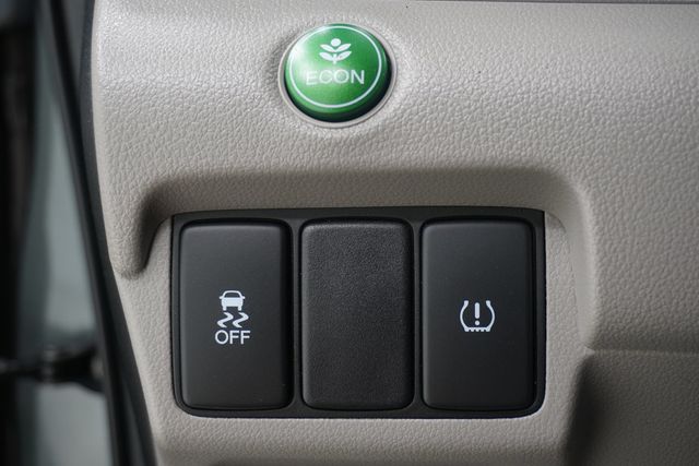 2014 Honda CR-V 2WD 5dr LX - 23016779 - 17