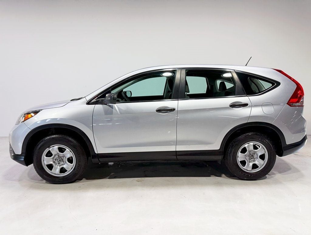 2014 Honda CR-V LX photo 4
