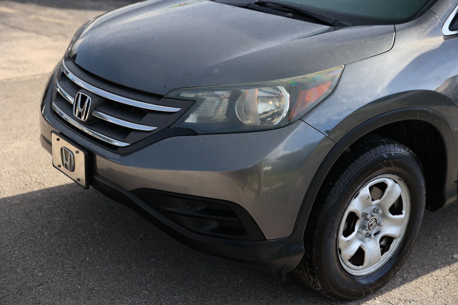 2014 Honda CR-V LX photo 24