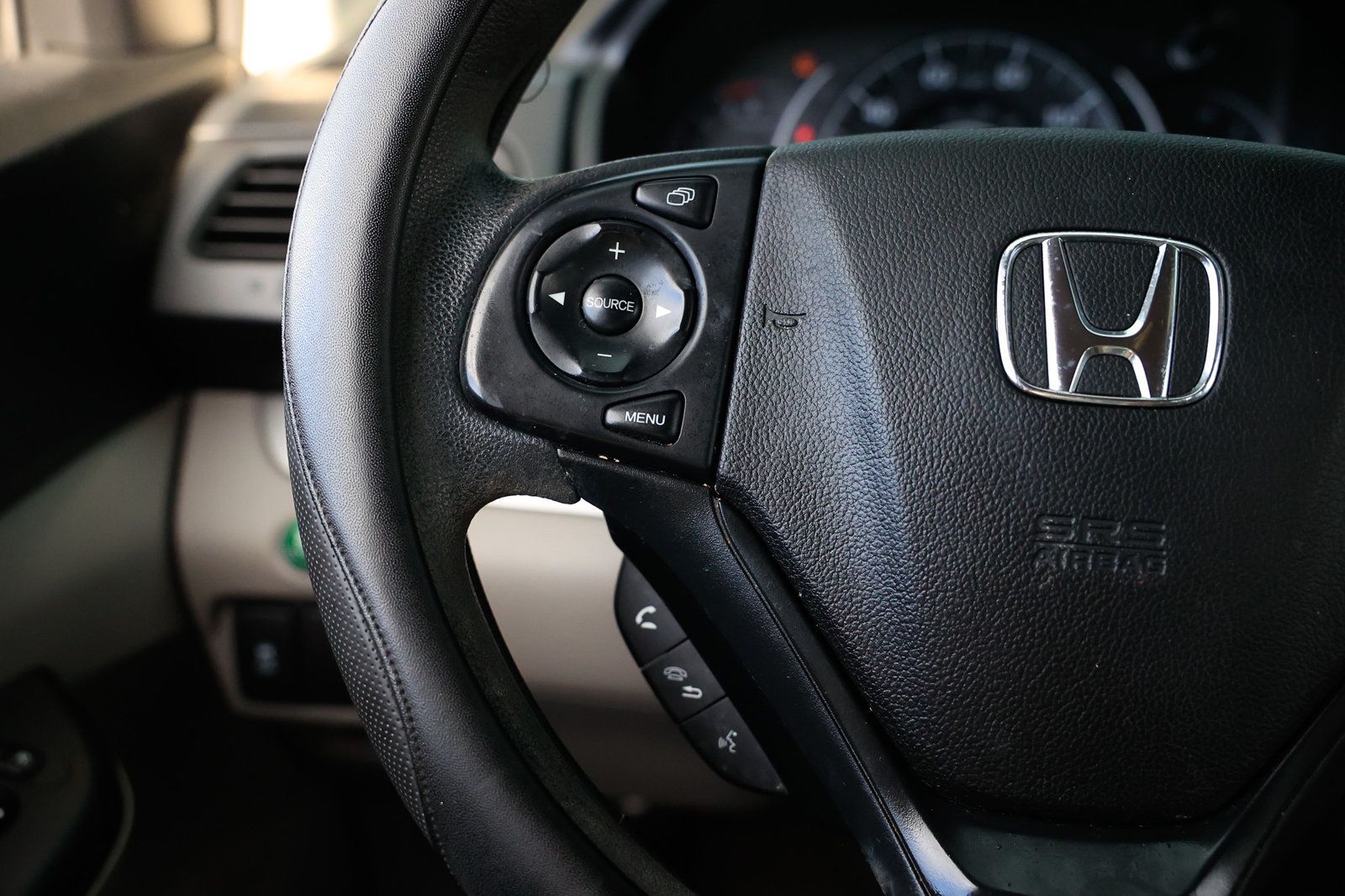 2014 Honda CR-V LX photo 25