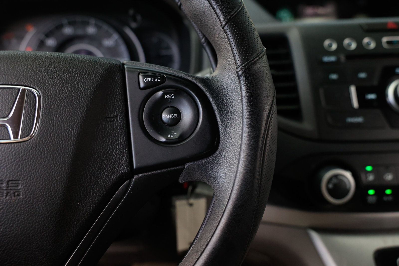 2014 Honda CR-V LX photo 26