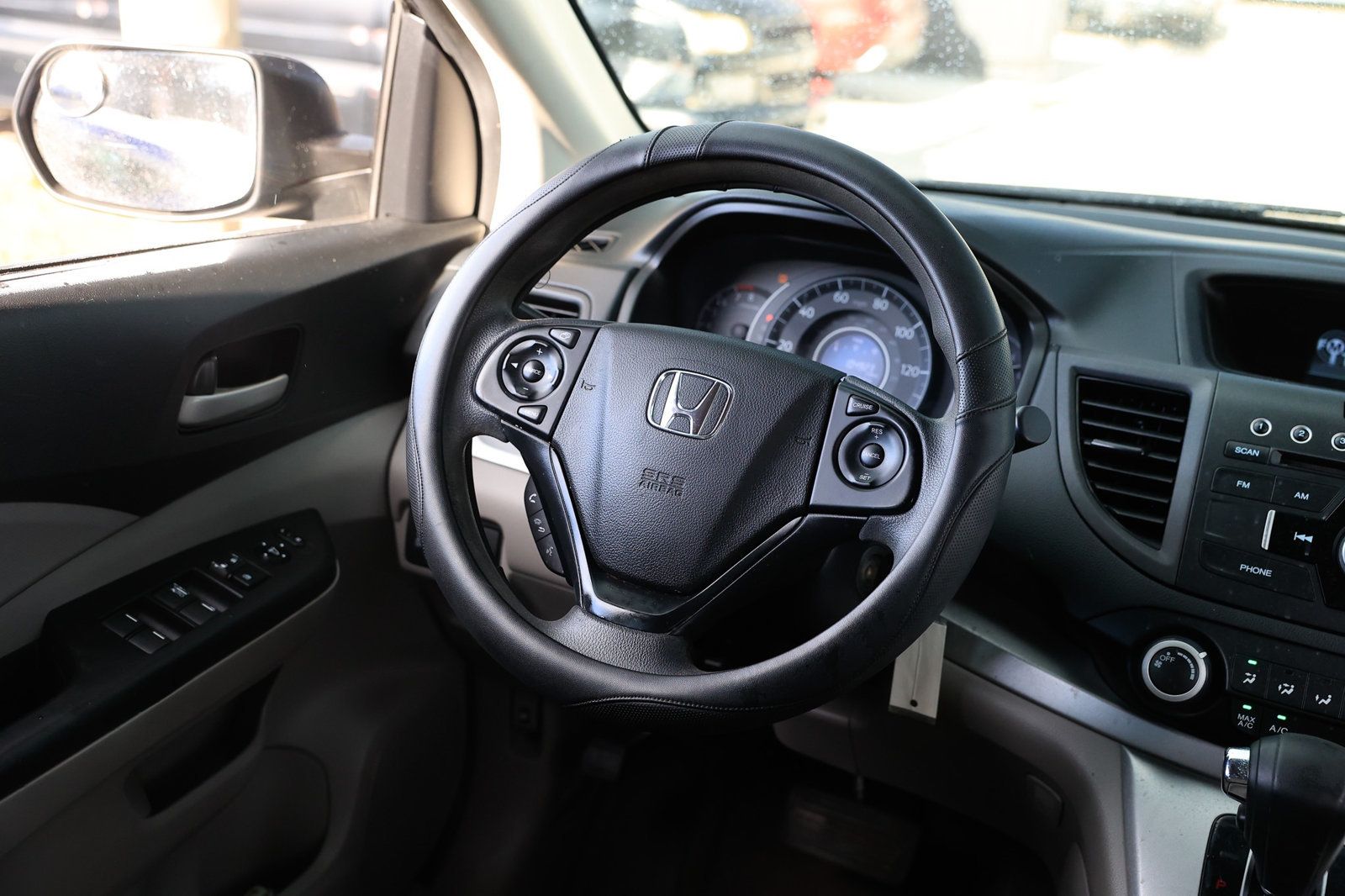 2014 Honda CR-V LX photo 27