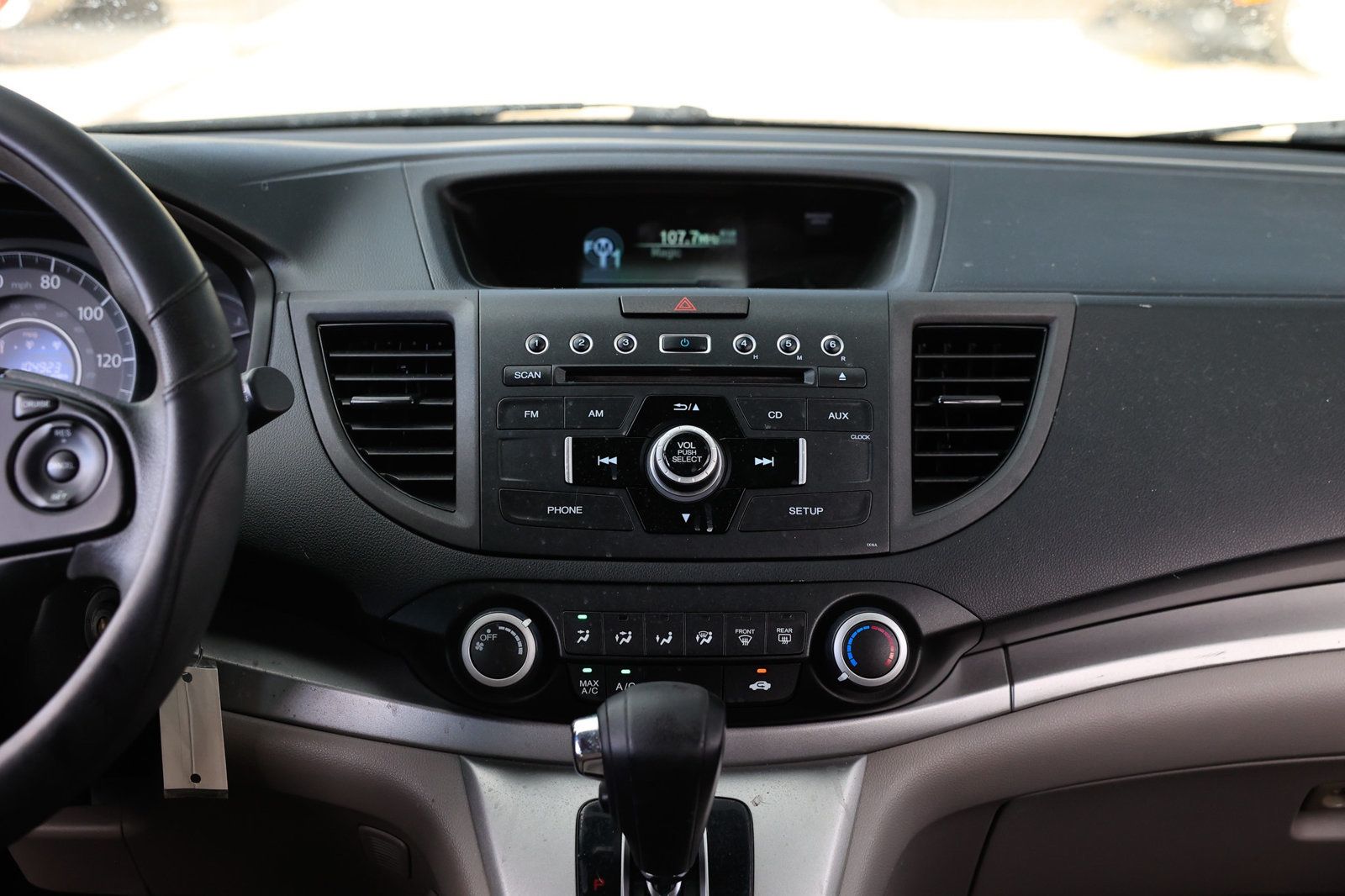 2014 Honda CR-V LX photo 34