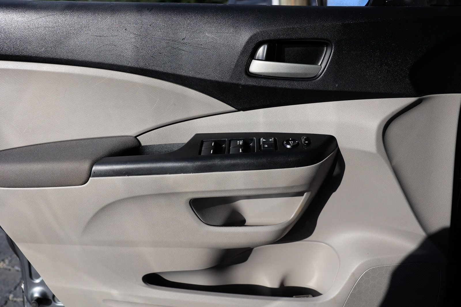 2014 Honda CR-V LX photo 39