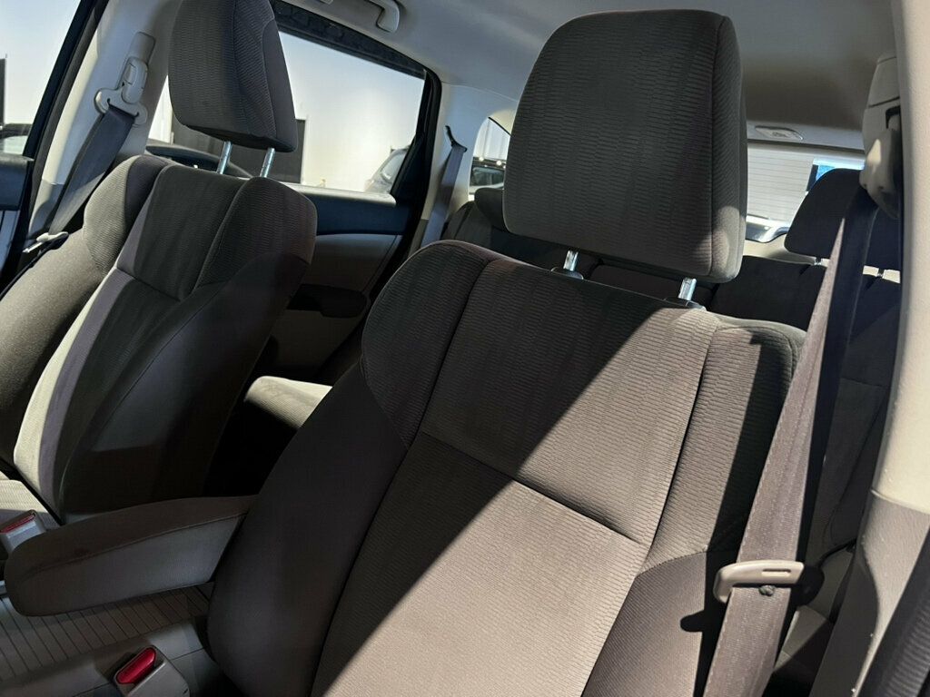 2014 Honda CR-V LocalTrade/AWD/BackUpCamera/FrontBucketSeats/Bluetooth - 23072458 - 11
