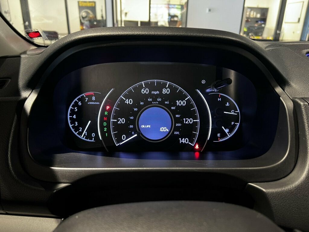2014 Honda CR-V LocalTrade/AWD/BackUpCamera/FrontBucketSeats/Bluetooth - 23072458 - 29