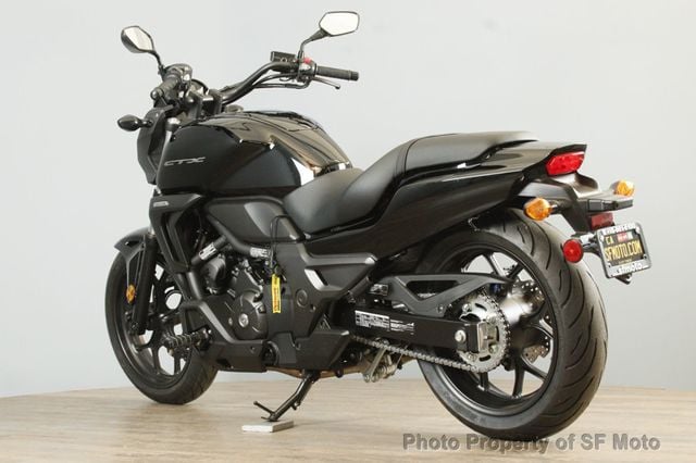 2014 Honda CTX700N DCT Includes Warranty! - 22701350 - 33