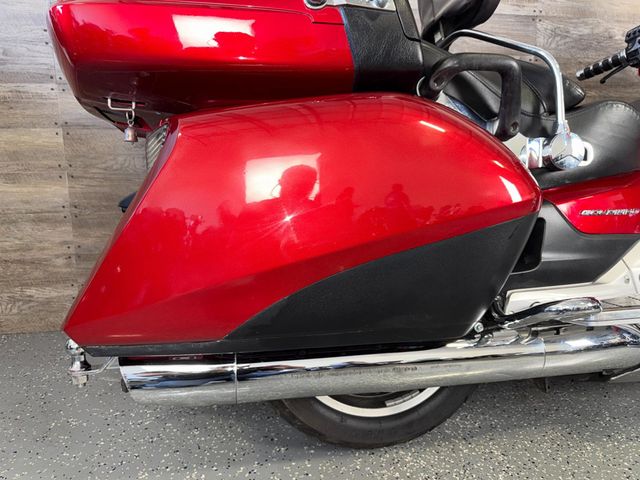 2014 Honda GL1800 Goldwing One Owner! - 22991973 - 8