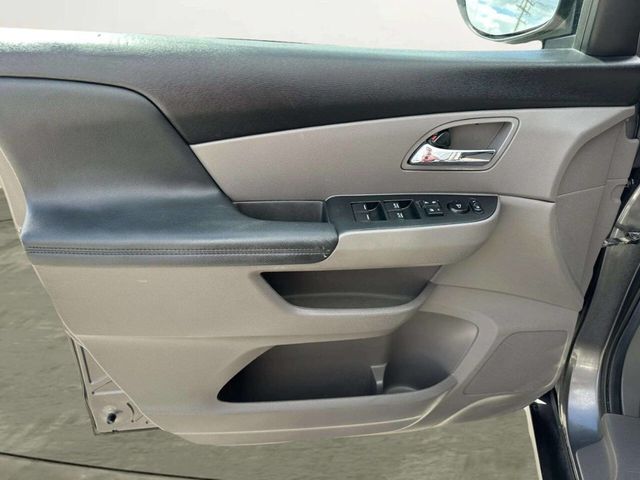 2014 Honda Odyssey 5dr EX - 23042990 - 11