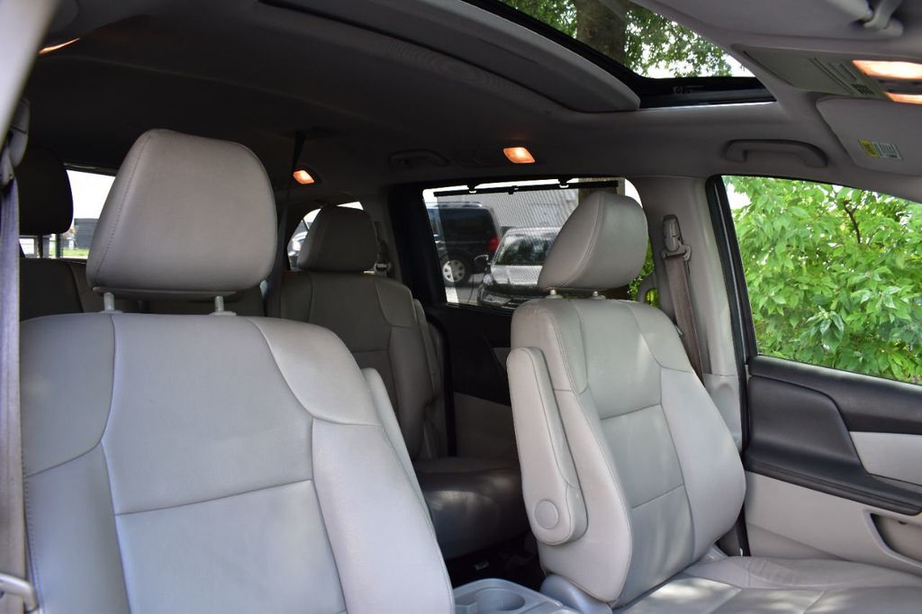2014 Honda Odyssey 5dr EX-L - 22109074 - 17