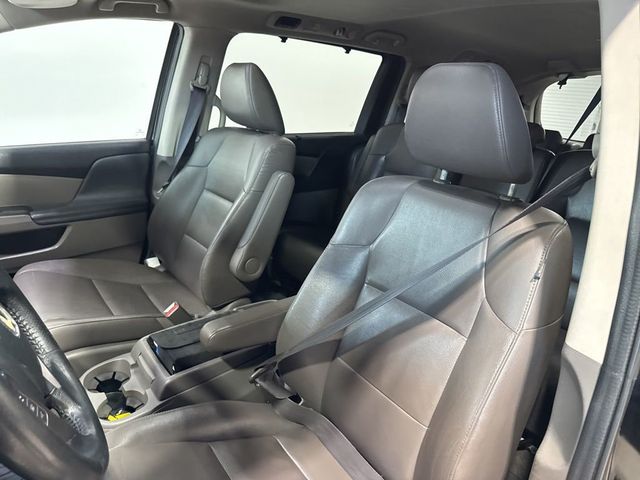 2014 Honda Odyssey 5dr EX-L - 23031653 - 26