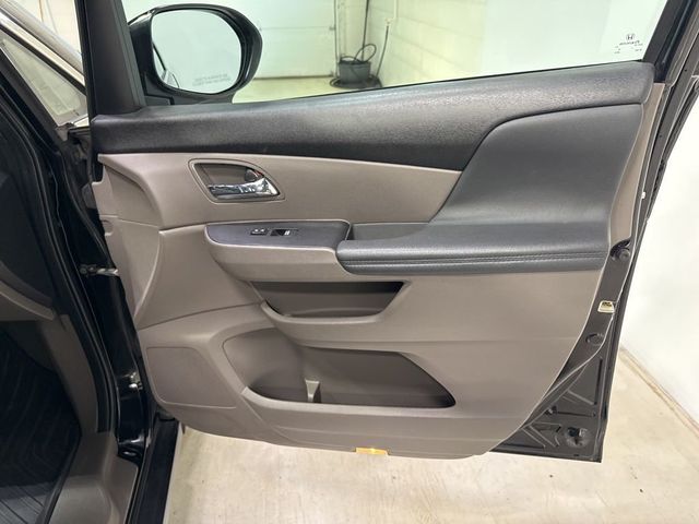 2014 Honda Odyssey 5dr EX-L - 23031653 - 45