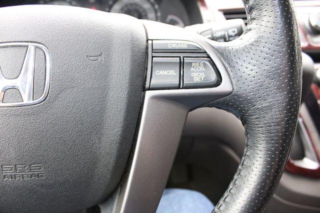 2014 Honda Odyssey 5dr EX-L - 23003387 - 22