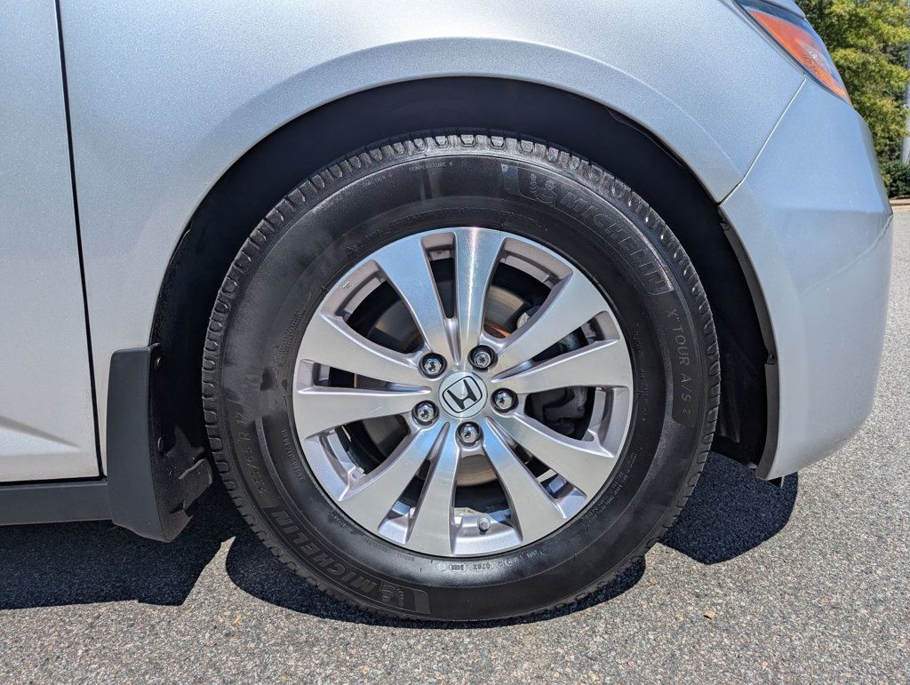 2014 Honda Odyssey EX-L photo 12