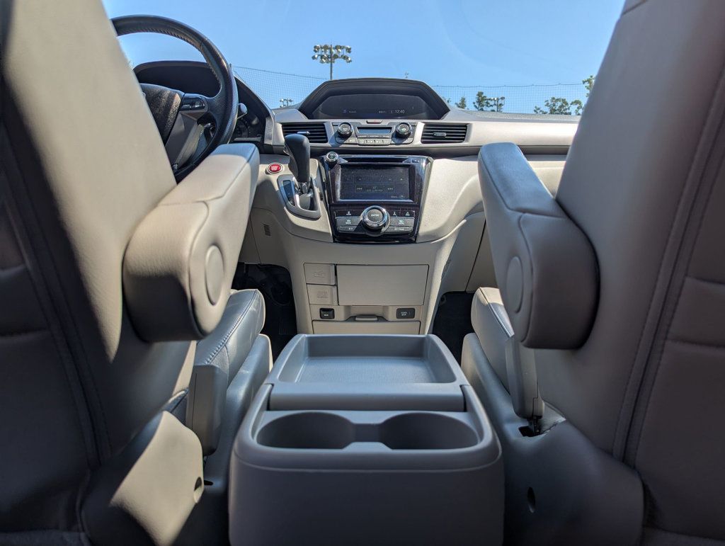 2014 Honda Odyssey EX-L photo 22