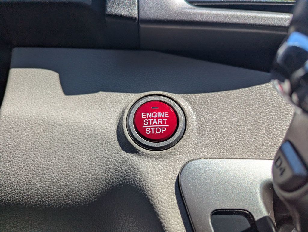 2014 Honda Odyssey EX-L photo 26