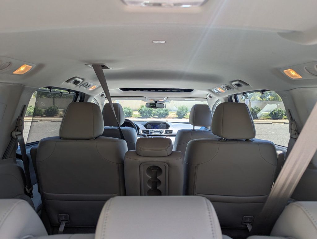 2014 Honda Odyssey EX-L photo 9