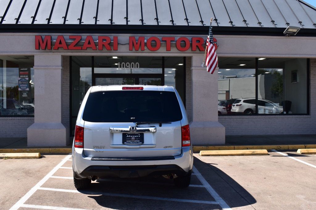 2014 Honda Pilot LX photo 9
