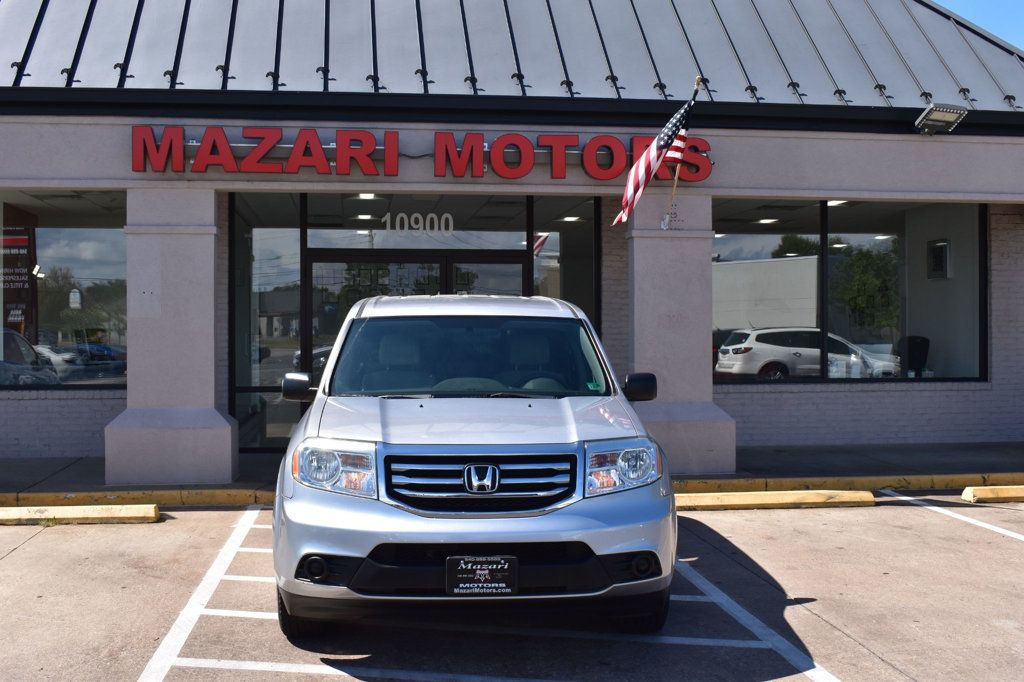 2014 Honda Pilot LX photo 6