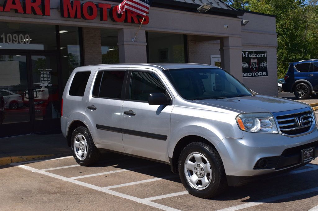 2014 Honda Pilot LX photo 8