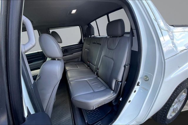 2014 Honda Ridgeline 4WD Crew Cab RTL - 22999467 - 17