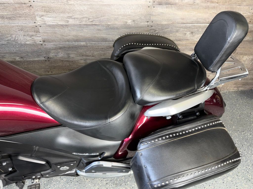 2014 Honda Valkyrie SUPER CLEAN! - 23050226 - 14