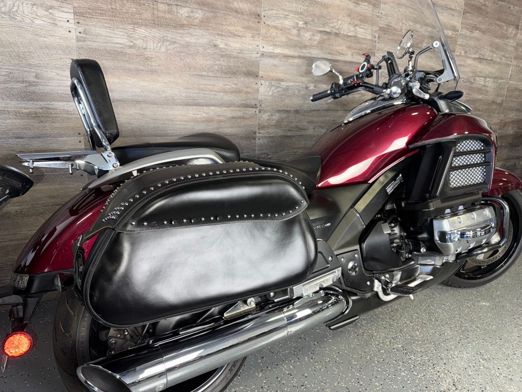 2014 Honda Valkyrie SUPER CLEAN! - 23050226 - 2