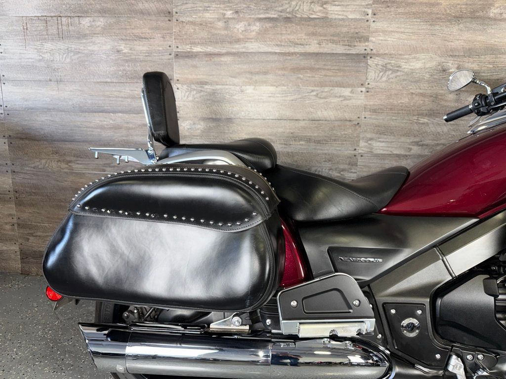 2014 Honda Valkyrie SUPER CLEAN! - 23050226 - 6