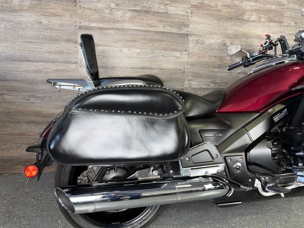 2014 Honda Valkyrie SUPER CLEAN! - 23050226 - 7
