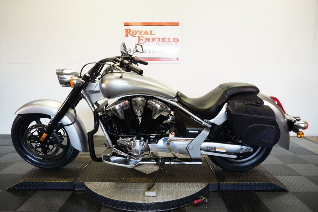 2014 Honda VT1300CT Interstate PRO STREET CRUISER - 22887369 - 1