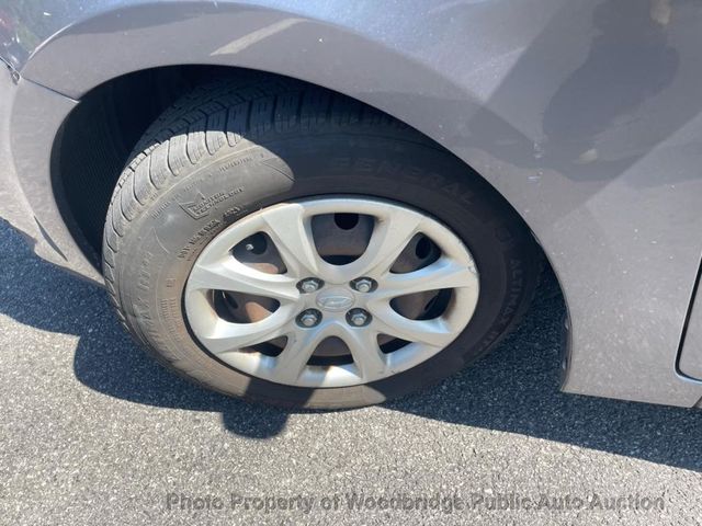 2014 Hyundai Accent 4dr Sedan Automatic GLS - 23072176 - 12